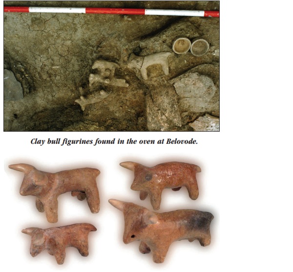 clay-bull-figurines-found-in-the-oven-in-belovode-neolithic-serbia