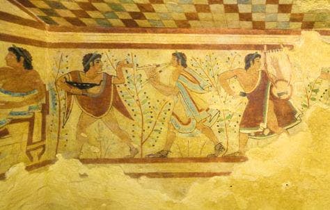 frescoes-in-the-tomb-of-the-leopards